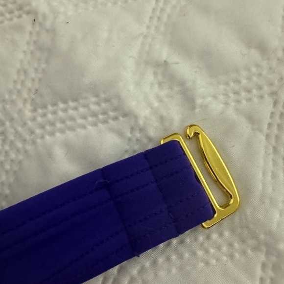 VICTORIA SECRET deep purple Bikini top Size 34D “push up” style - Picture 4 of 8